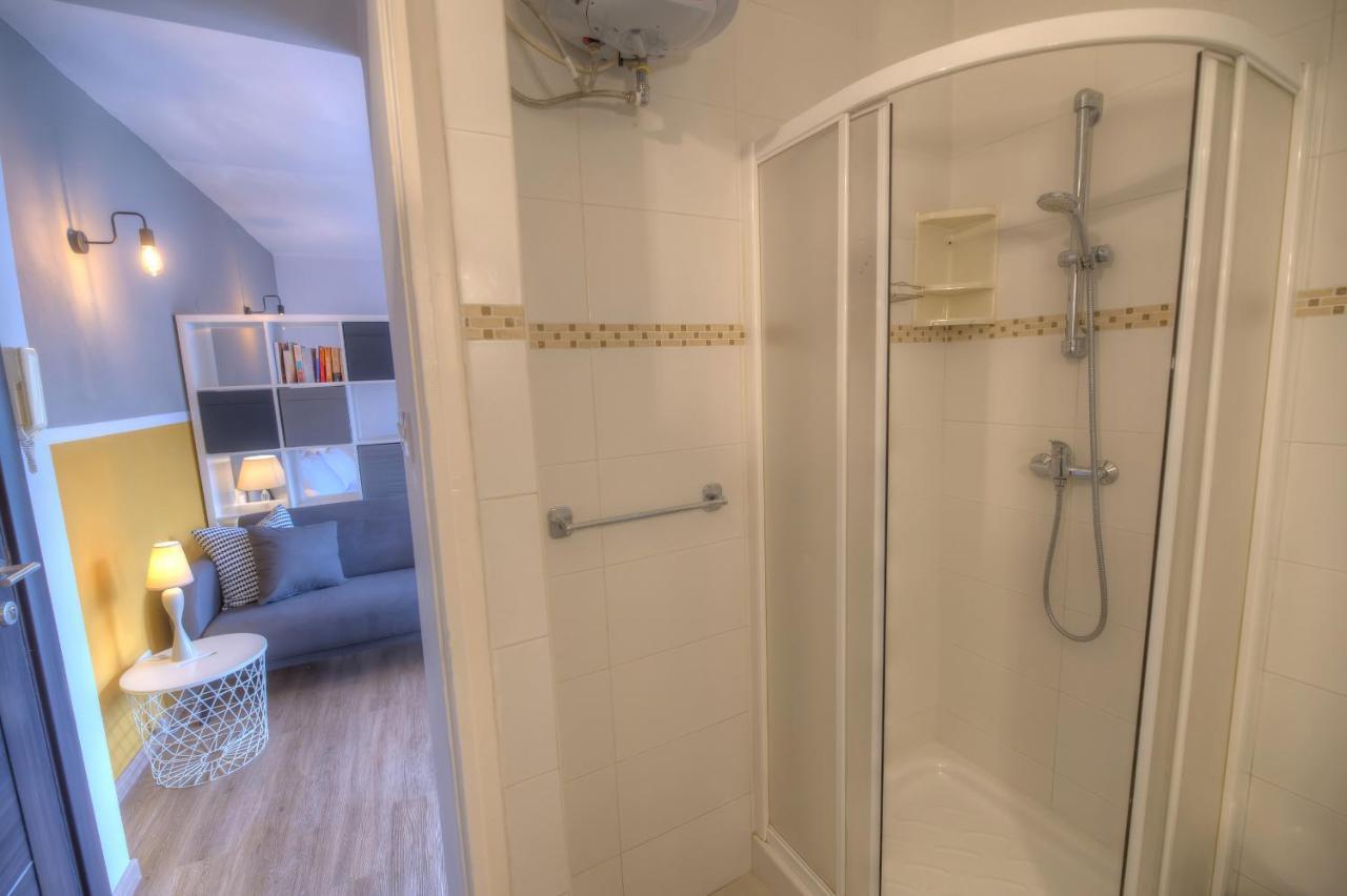 First Floor Studio Apartment Seconds From Balluta Bay Ipap1-1 슬리에마 외부 사진