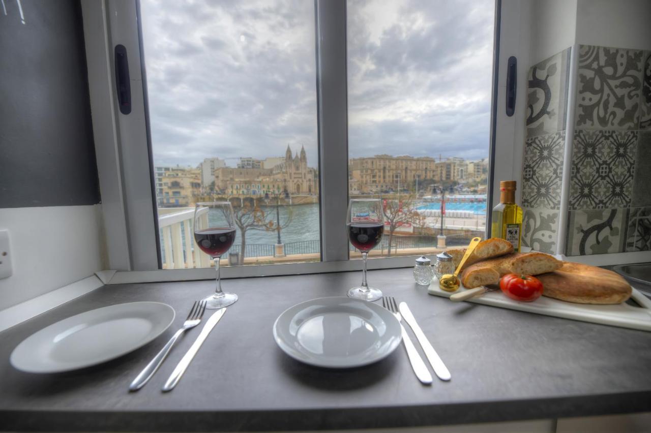 First Floor Studio Apartment Seconds From Balluta Bay Ipap1-1 슬리에마 외부 사진
