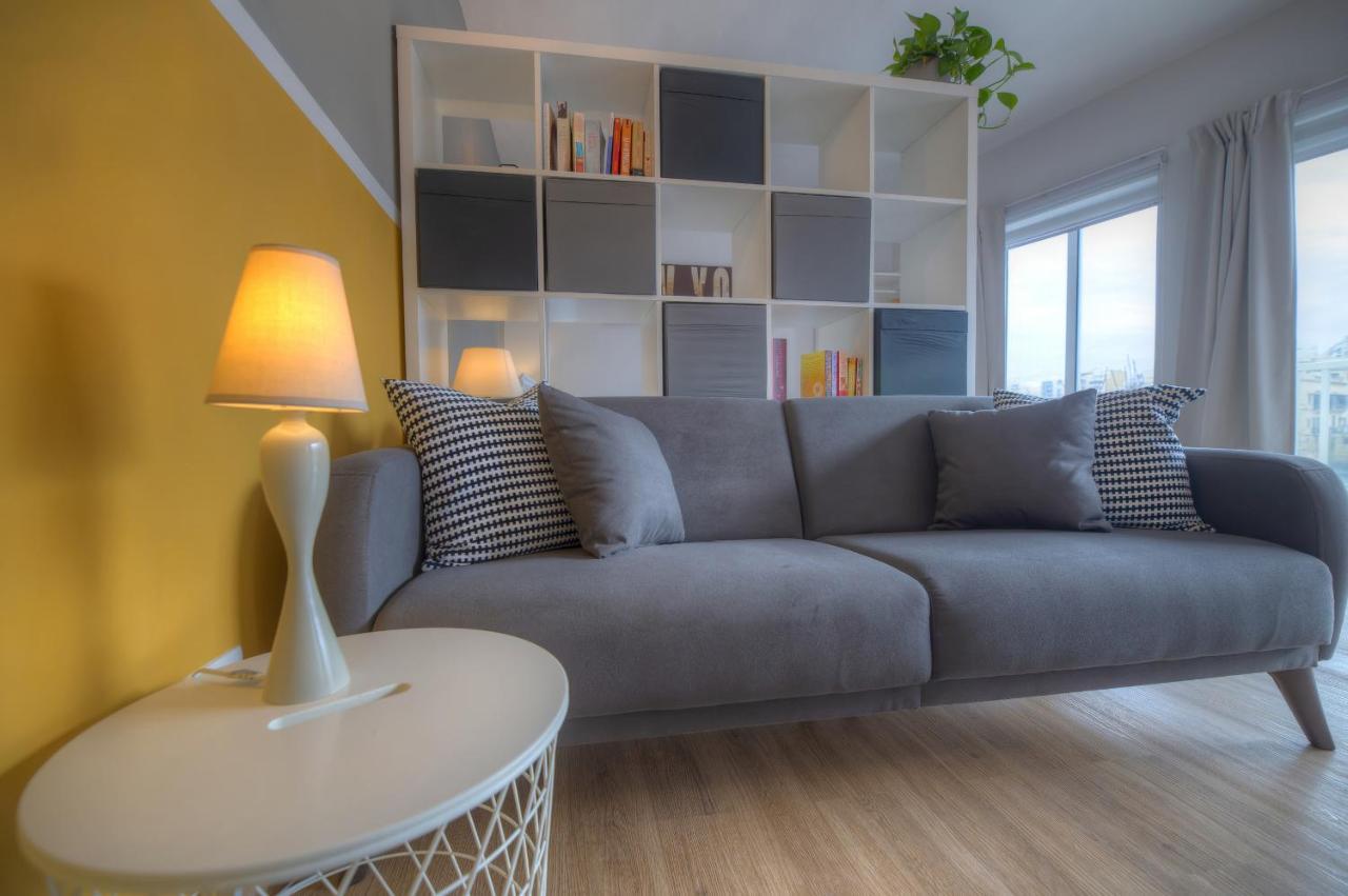 First Floor Studio Apartment Seconds From Balluta Bay Ipap1-1 슬리에마 외부 사진